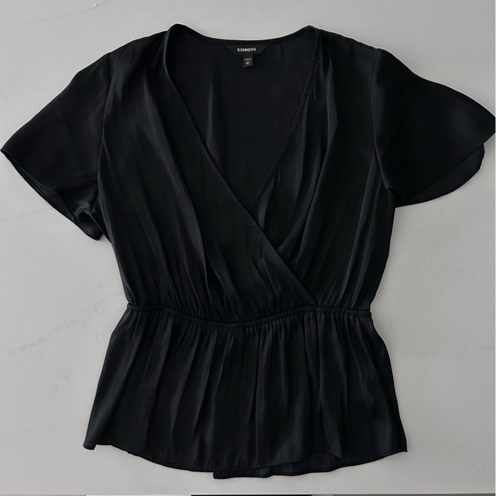 XS Express short-sleeved blouse